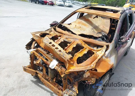 2018 Toyota Rav4 Limited z USA, uszkodzony, nr VIN 2T3DFREV2JW714931